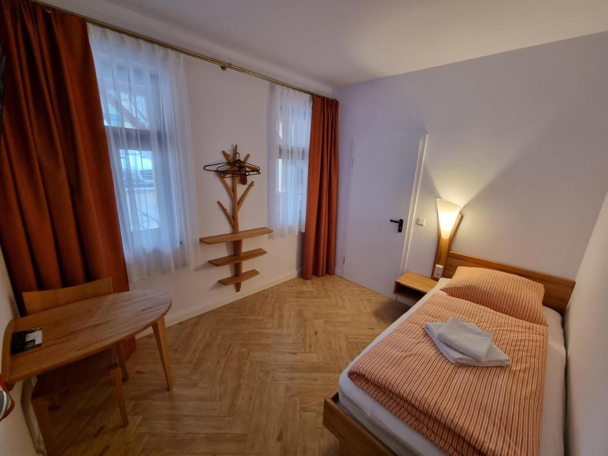 La Rustica Altstadthotel Вернигероде Экстерьер фото